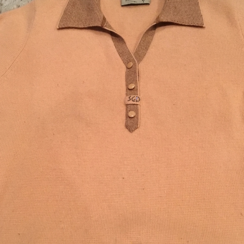 Sweater - Picture 4 of 4